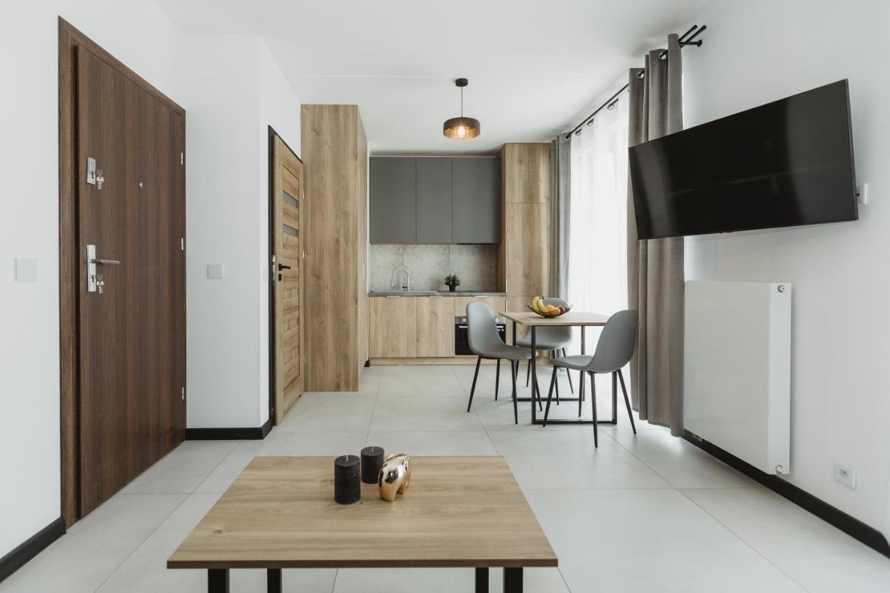 Apartment Alfa, F216 *